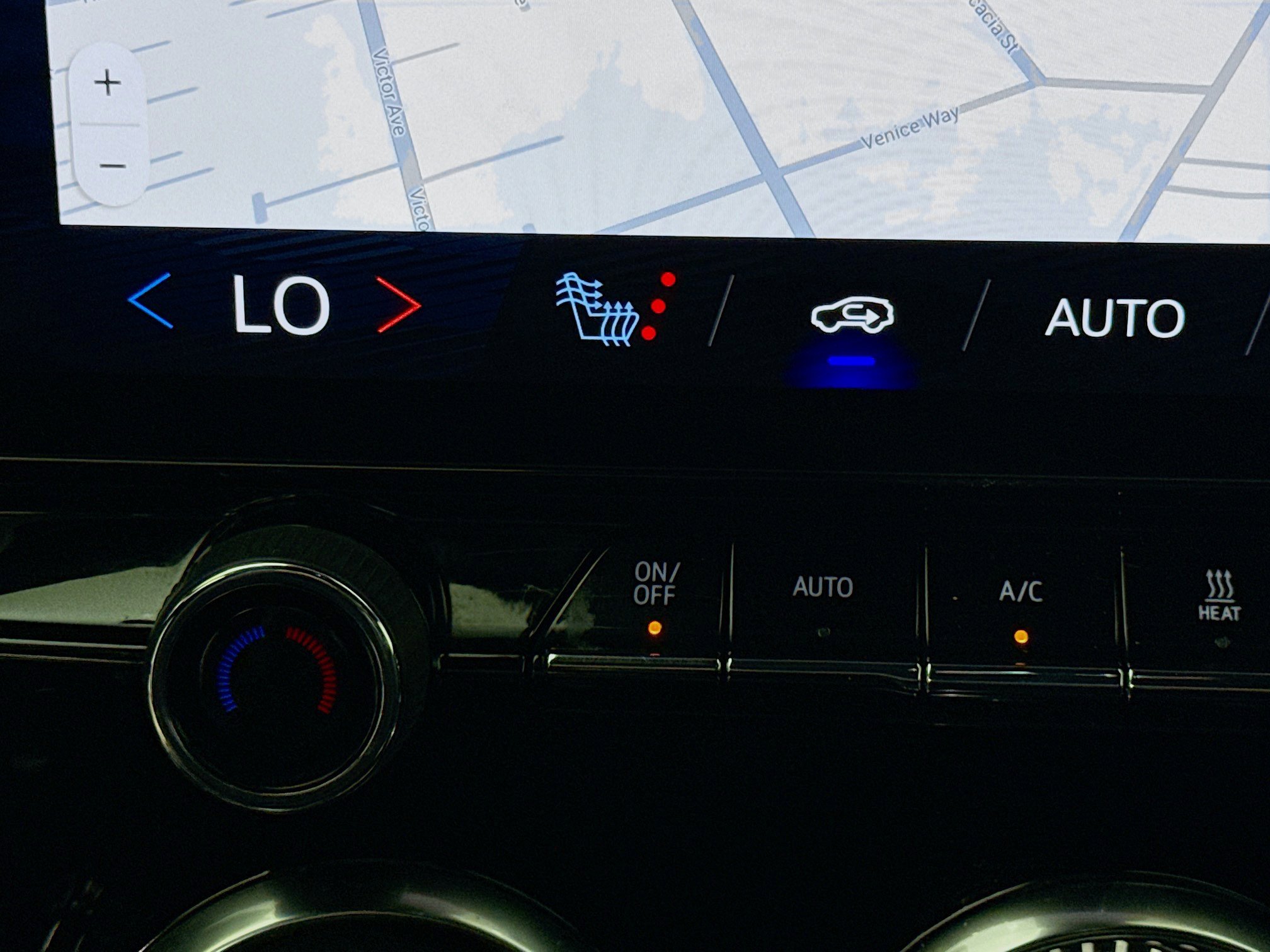 Used 2024 Chevrolet Blazer EV LT image 21