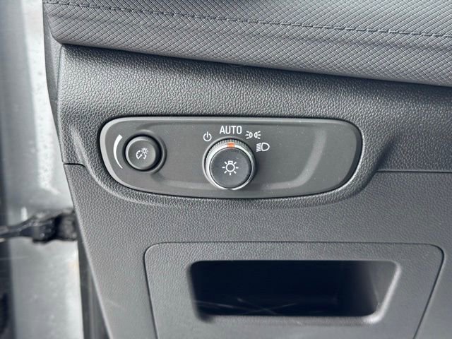 Used 2024 Chevrolet TrailBlazer LT w/ LT Cold Weather Package image 16