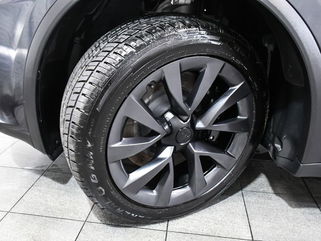 Used 2024 Tesla Model X AWD/4WD image 7