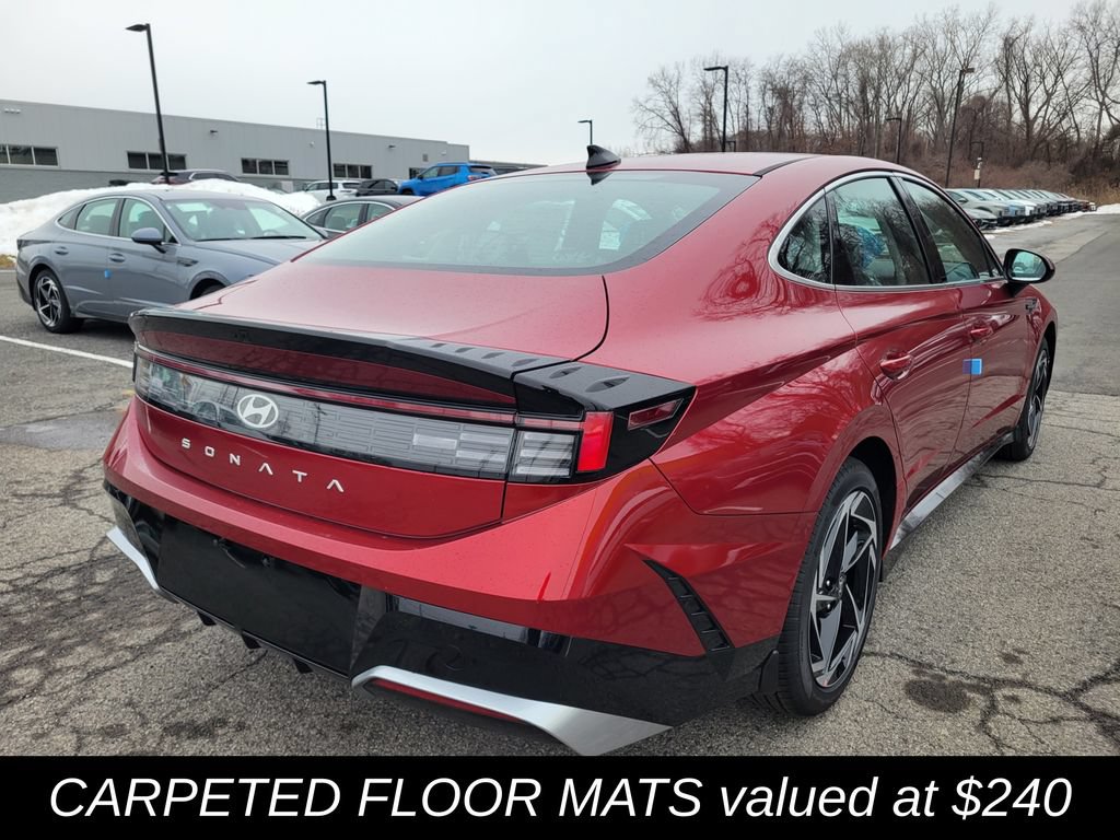 New 2026 Hyundai Sonata SEL FWD image 3