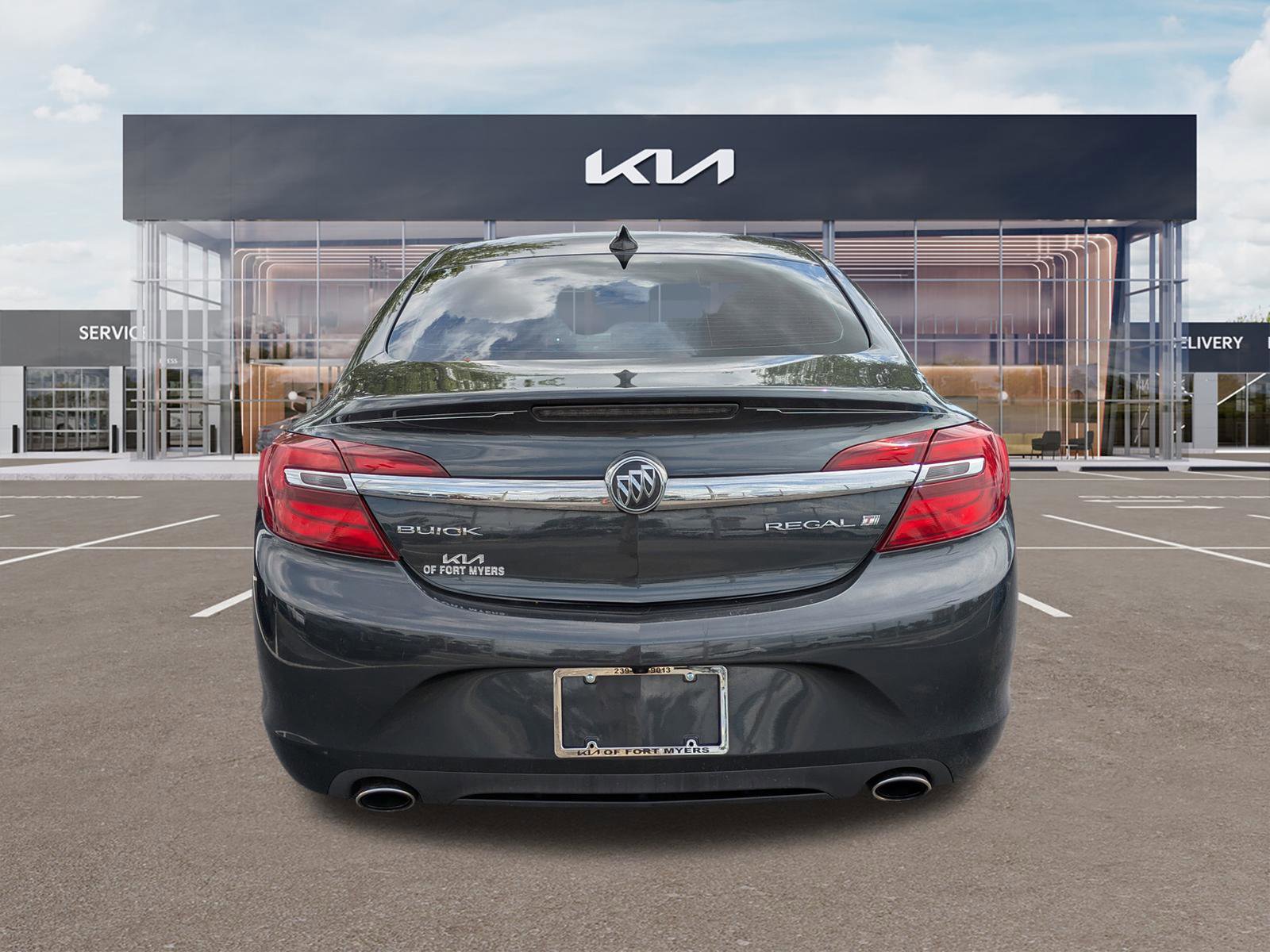 Used 2016 Buick Regal FWD image 5