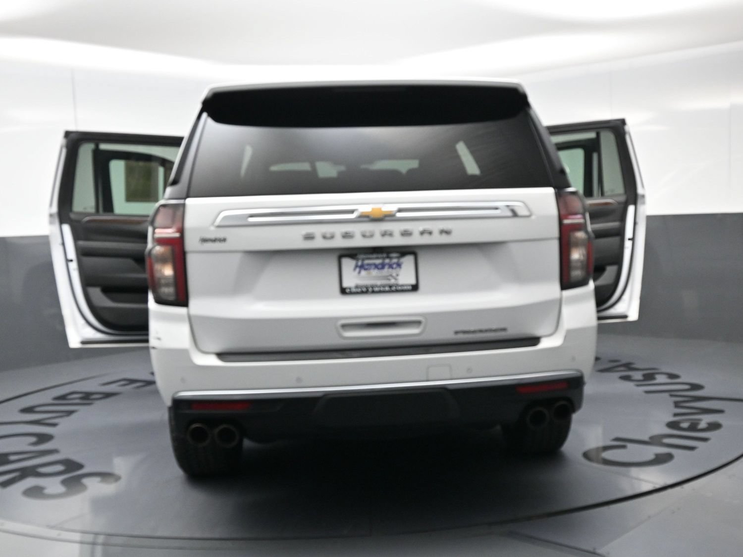 Used 2022 Chevrolet Suburban Premier RWD image 27