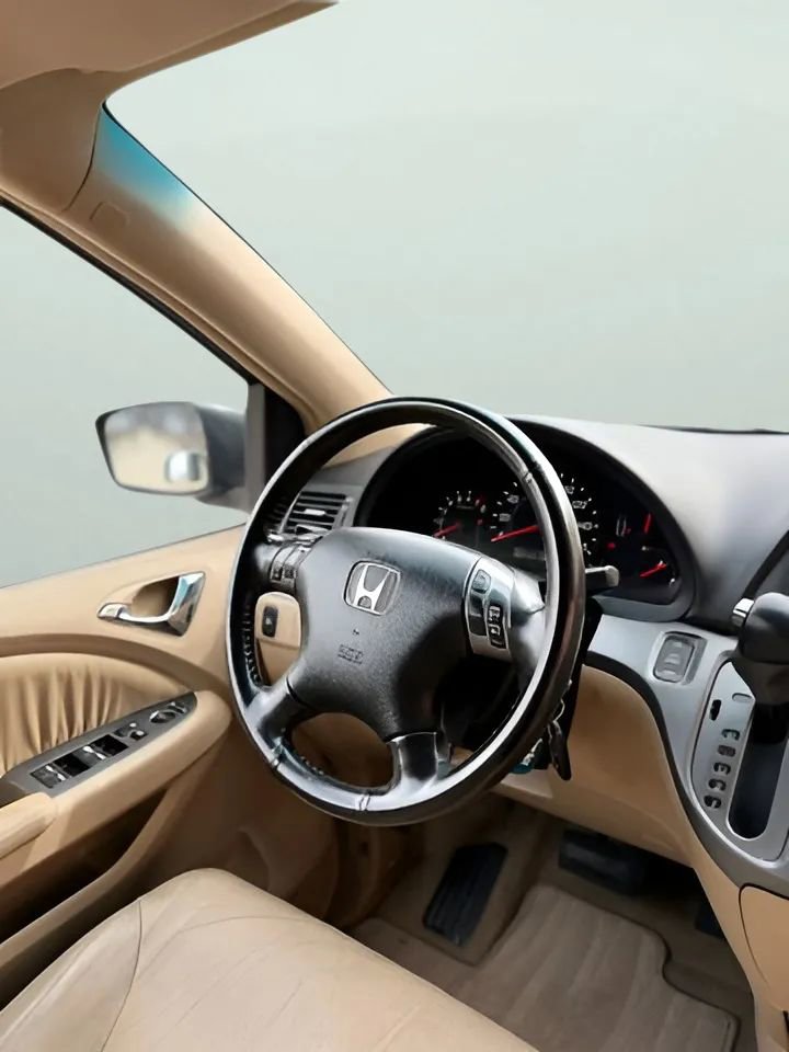 Used 2006 Honda Odyssey EX-L image 32