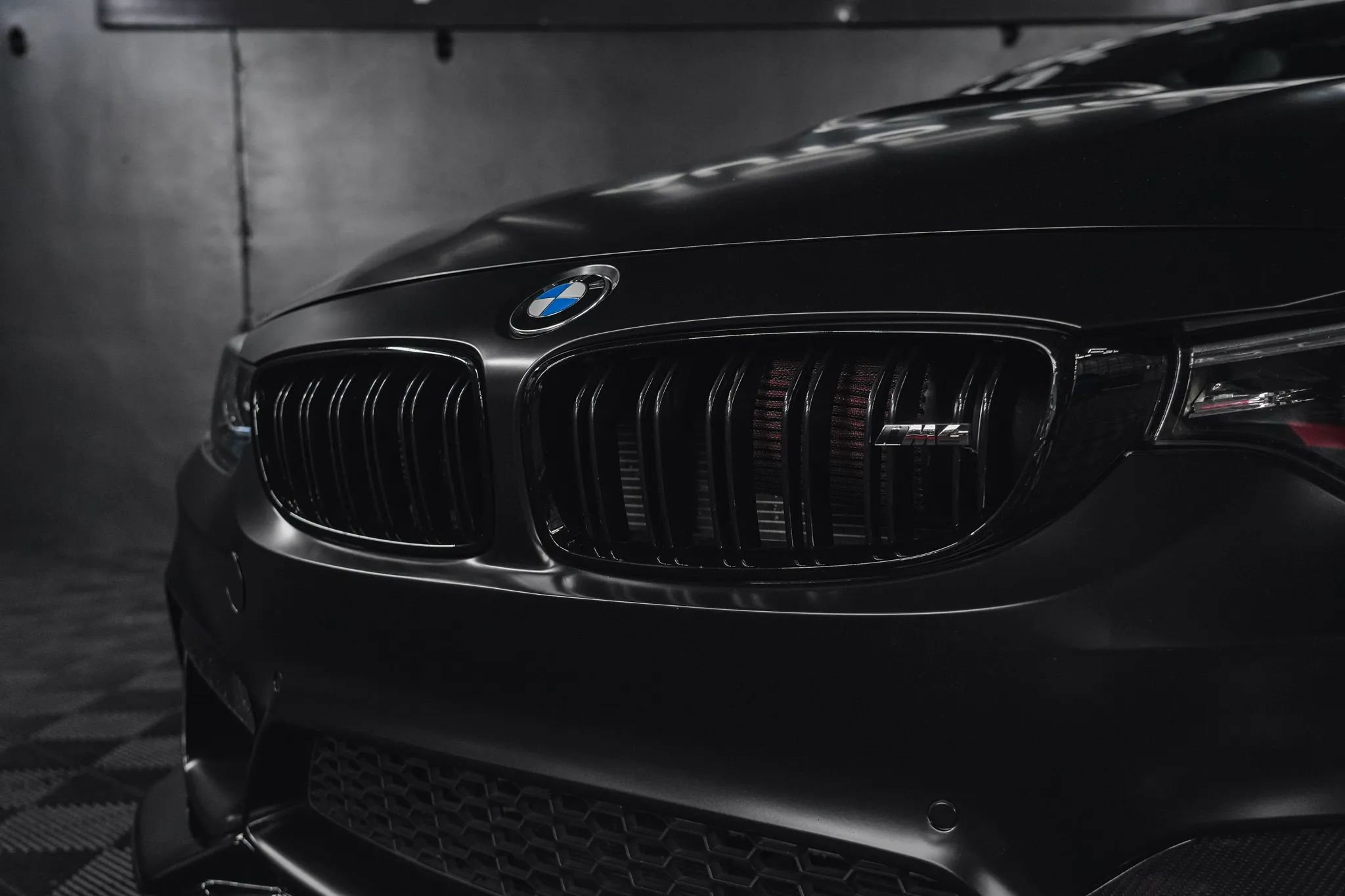 Used 2019 BMW M4 Coupe w/ Competition Package image 3