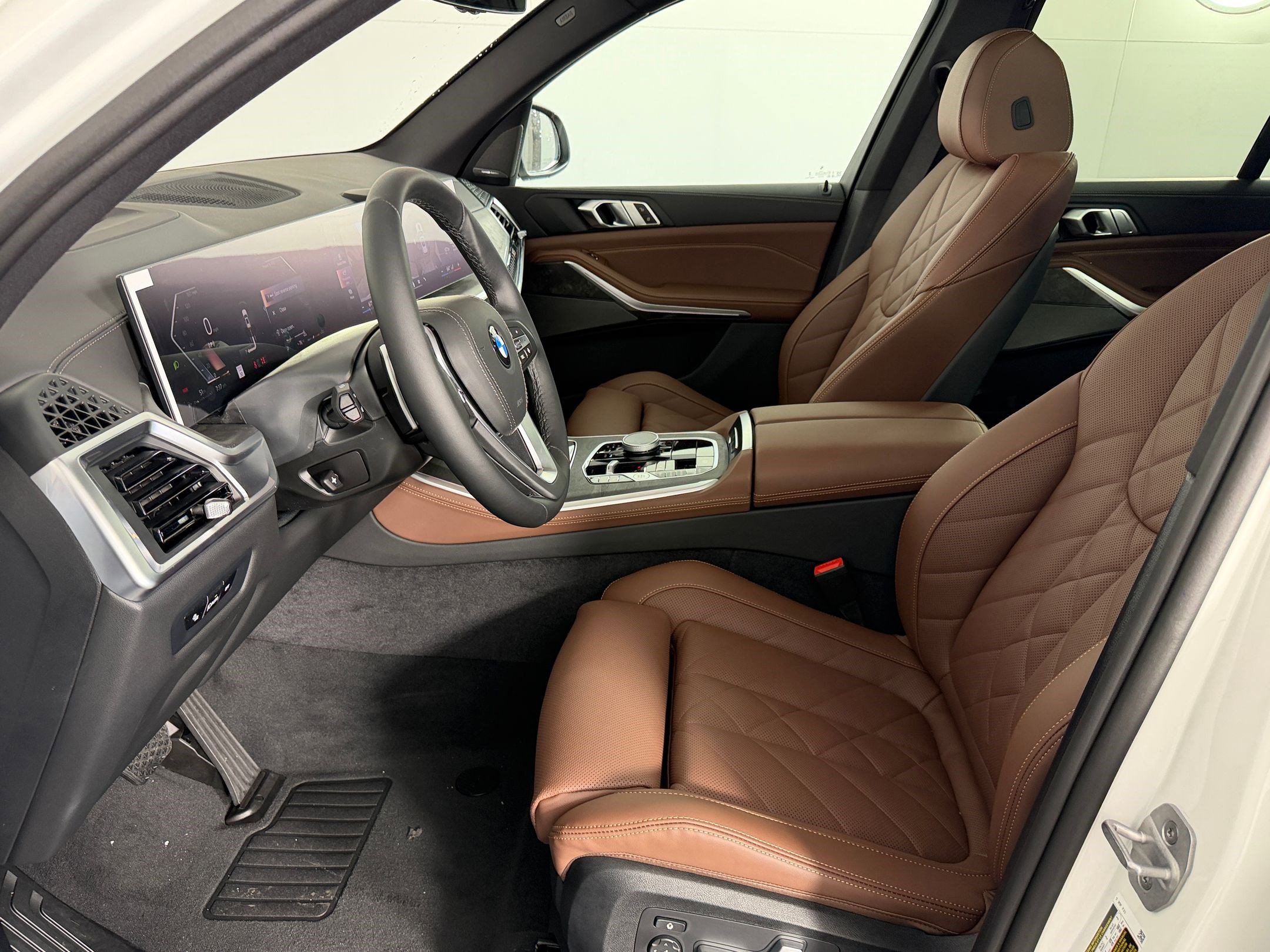 New 2026 BMW X5 sDrive40i w/ Premium Package RWD image 5
