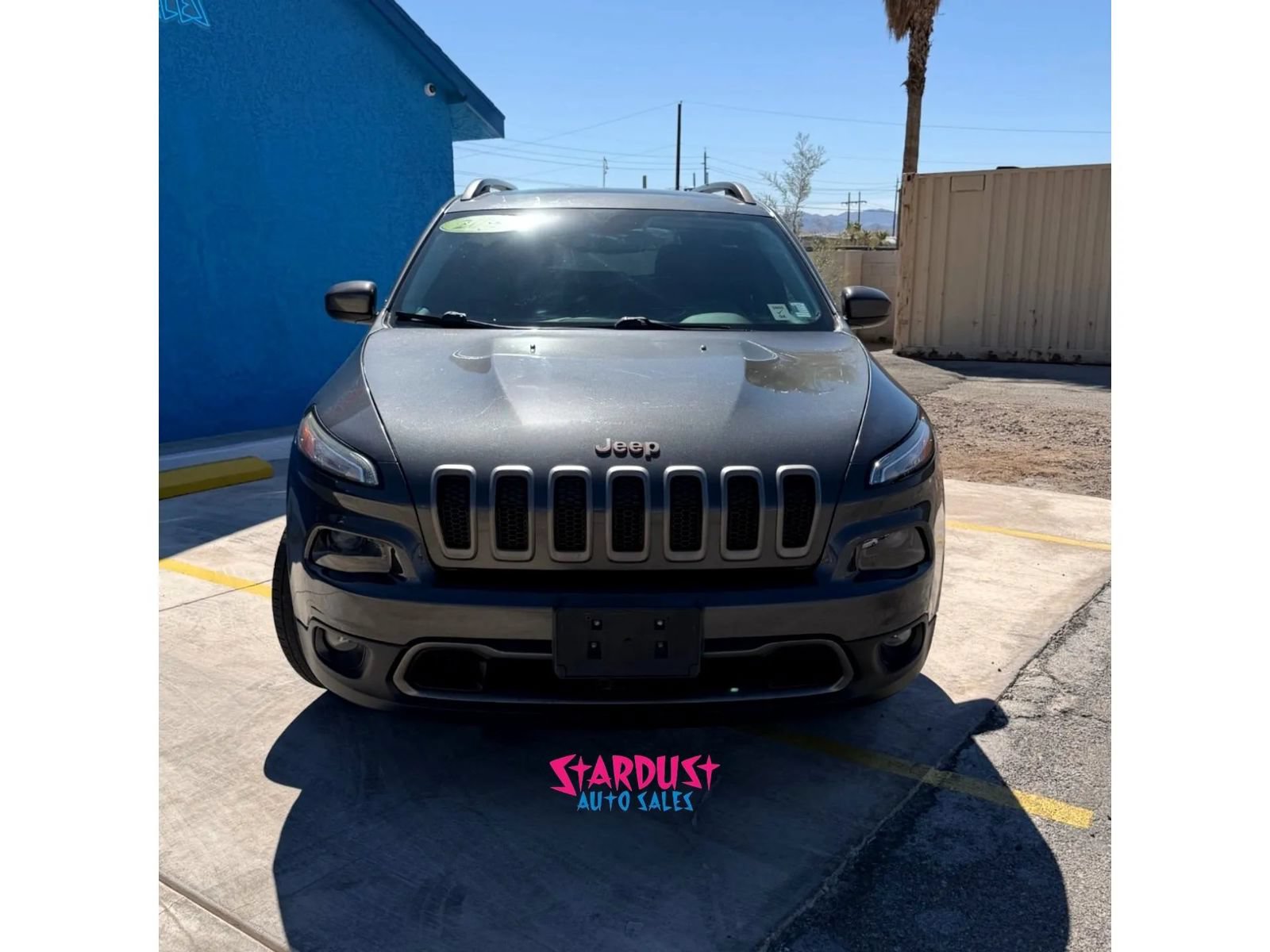 Used 2017 Jeep Cherokee 75th Anniversary FWD image 2