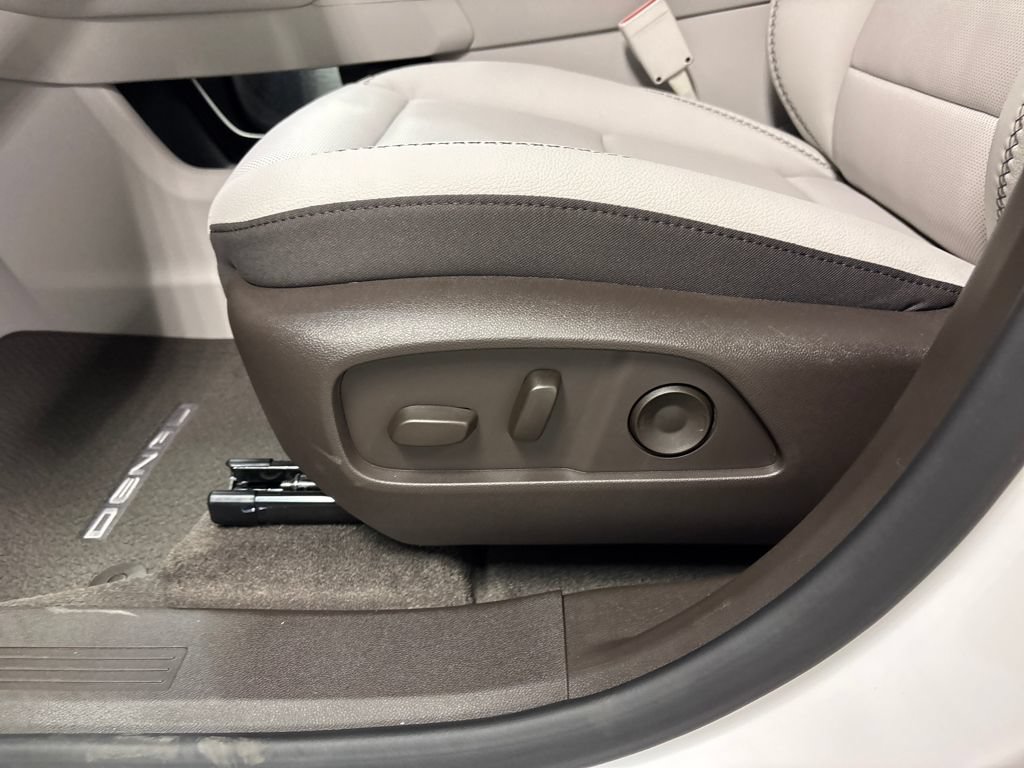 New 2026 GMC Terrain Denali AWD/4WD image 22