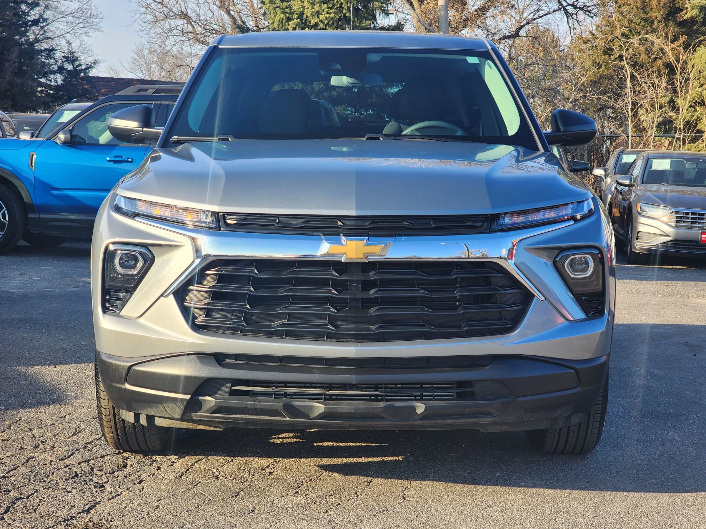Used 2026 Chevrolet TrailBlazer LS w/ LS Convenience Package AWD/4WD image 2