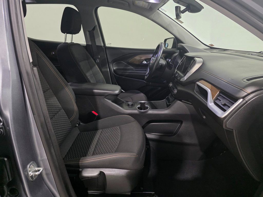 Used 2021 GMC Terrain SLE FWD image 22