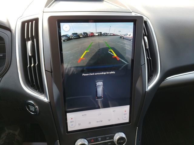 Used 2024 Ford Edge Titanium image 24