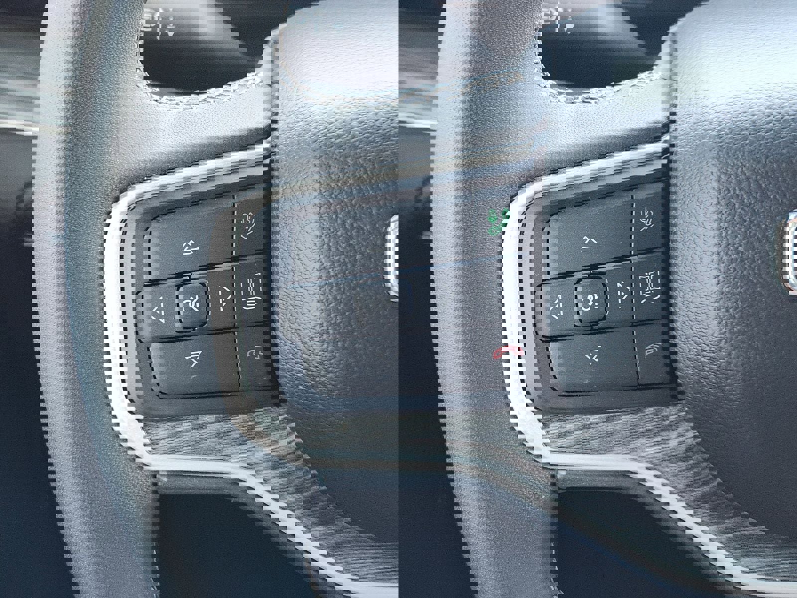 Used 2022 Jeep Wagoneer Series II image 36