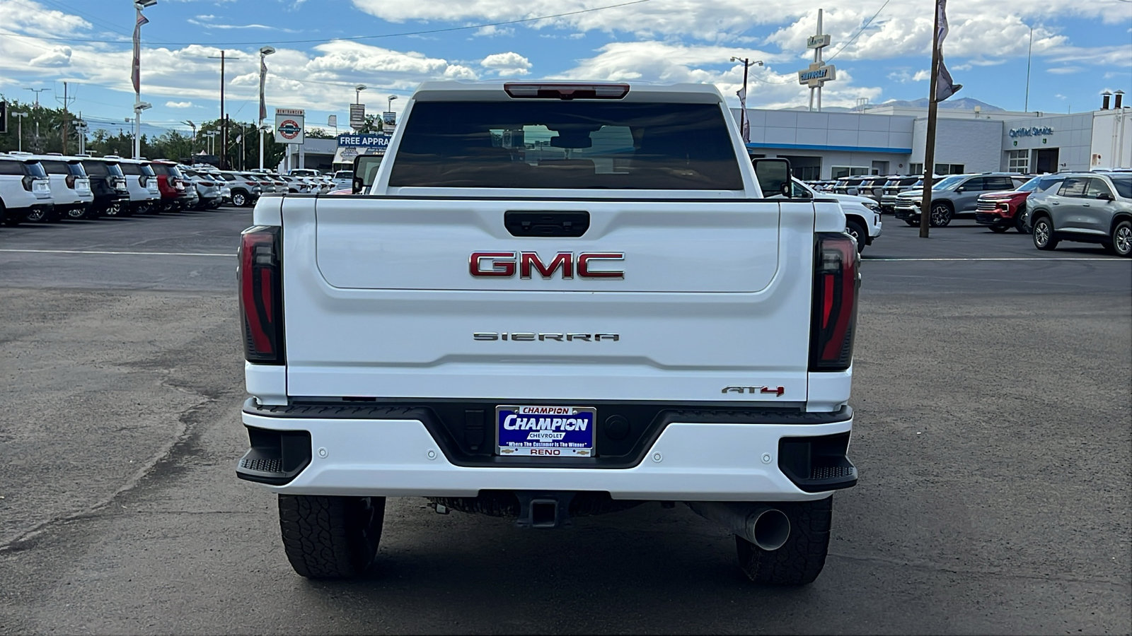 Certified 2025 GMC Sierra 2500 AT4 AWD/4WD image 6