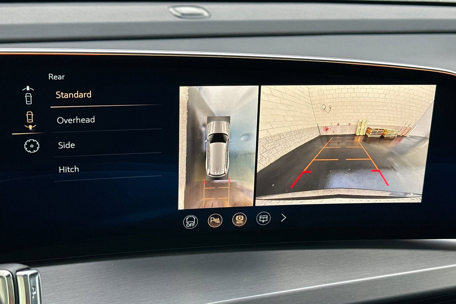 Used 2026 Cadillac Vistiq Sport w/ LPO, Floor Liner Package image 25