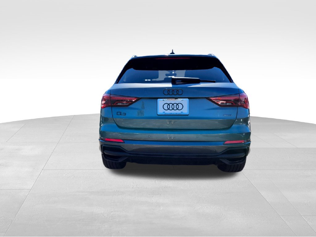 Certified 2025 Audi Q3 2.0T Premium Plus AWD/4WD image 6
