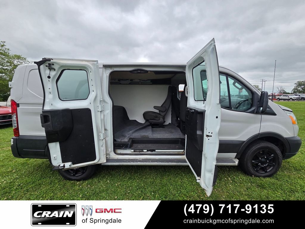 Used 2019 Ford Transit 250 130 Low Roof w/ Exterior Upgrade Package RWD image 22