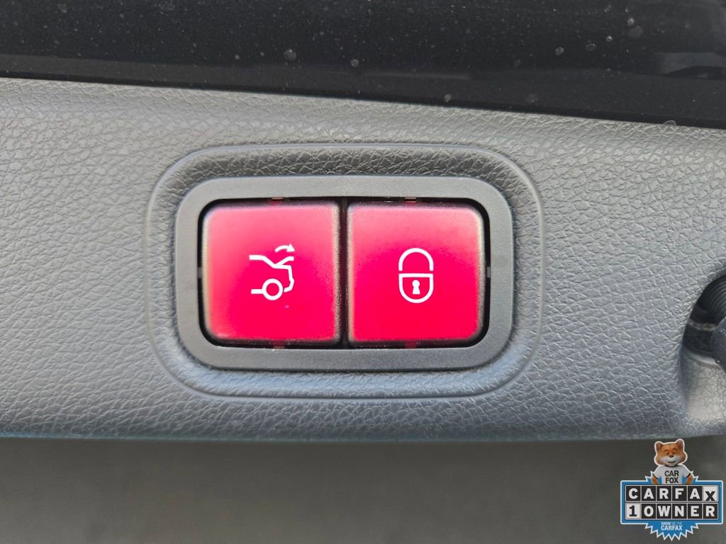 Used 2021 Mercedes-Benz E 350 Sedan w/ Premium Package image 23