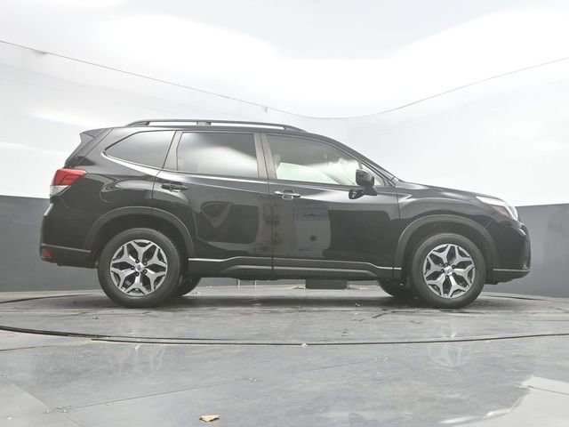 Used 2019 Subaru Forester Premium image 41