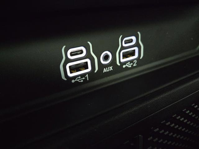 New 2026 RAM 1500 4x4 Crew Cab image 23