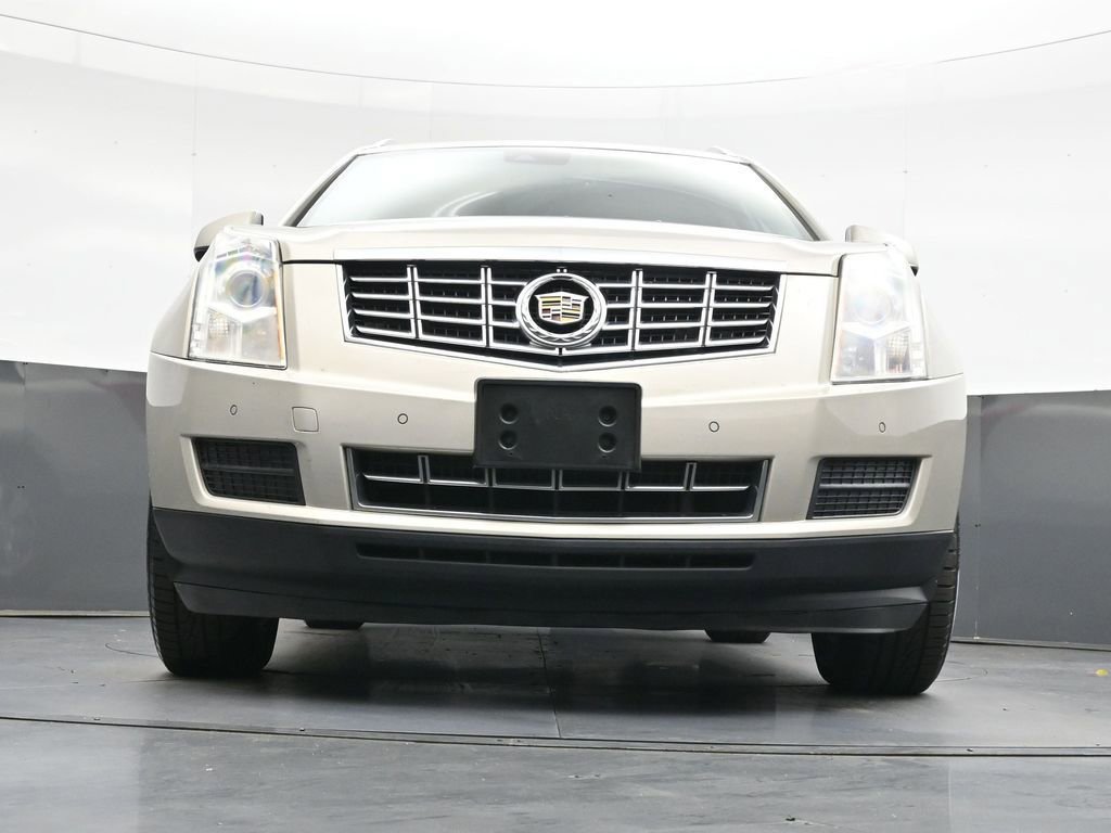 Used 2014 Cadillac SRX Luxury w/ Driver Awareness Package FWD image 49