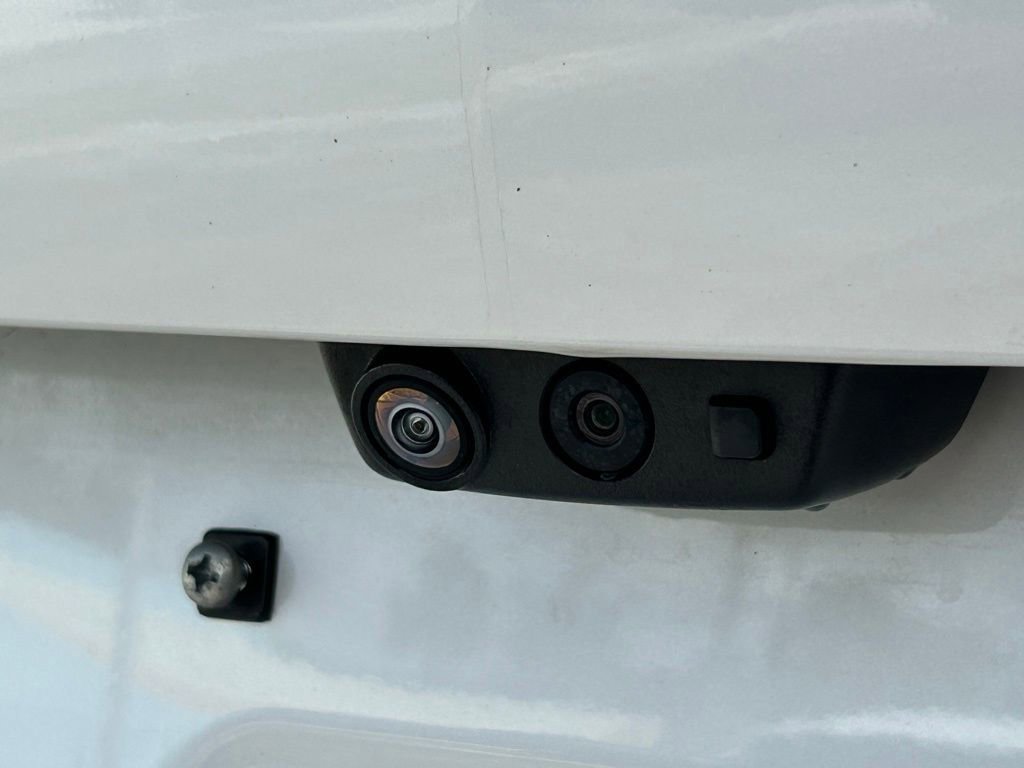 Used 2024 Cadillac Escalade ESV Sport Platinum w/ LPO, ONYX Package image 55