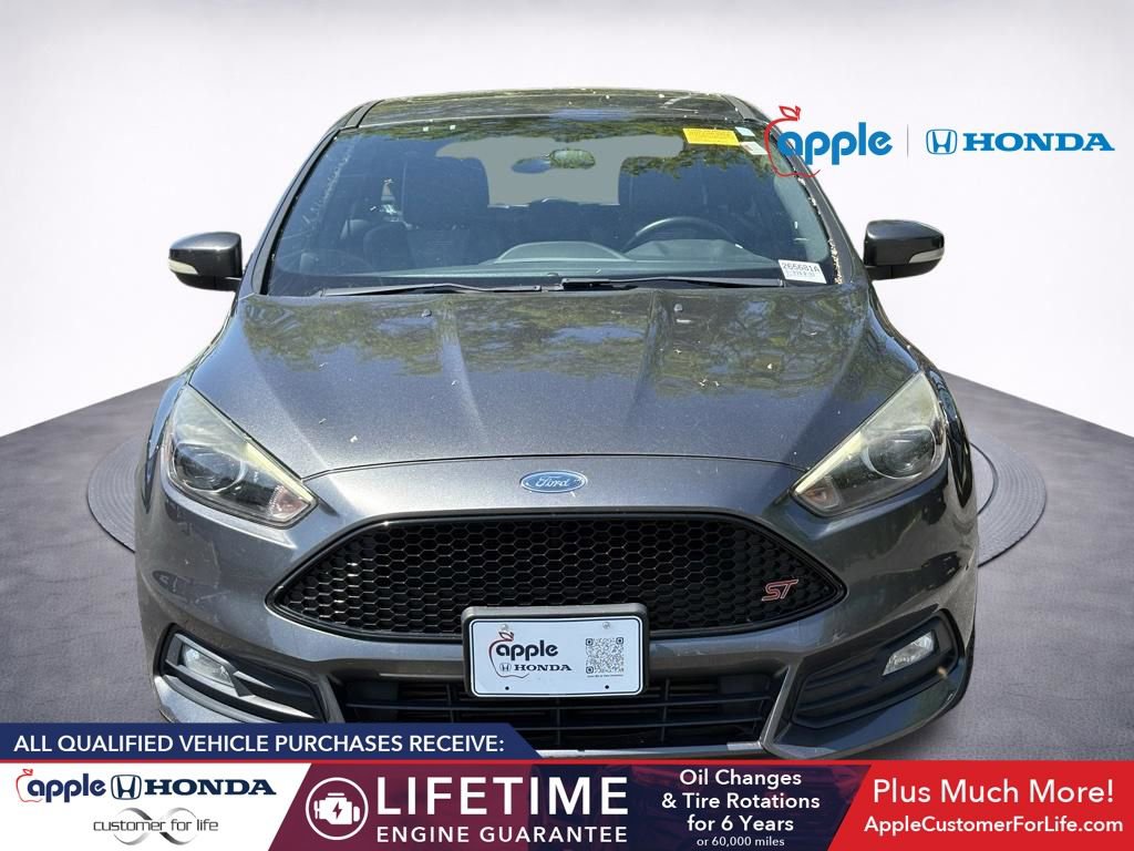 Used 2016 Ford Focus ST w/ Equipment Group 401A FWD image 2