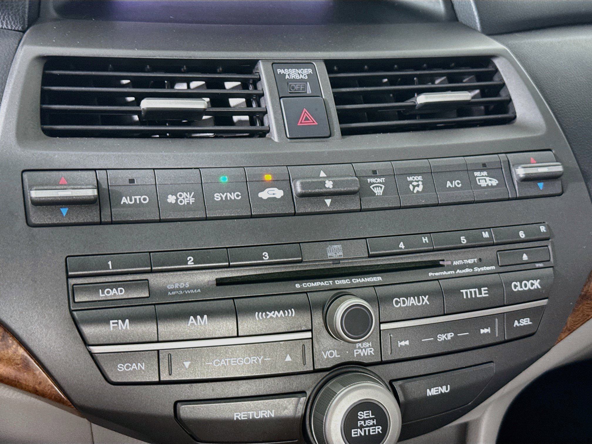 Used 2011 Honda Accord EX-L image 16