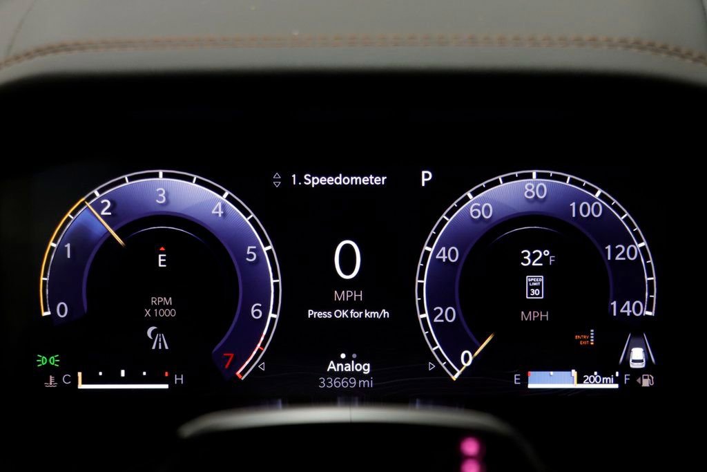 Used 2024 Jeep Grand Cherokee L Summit image 8