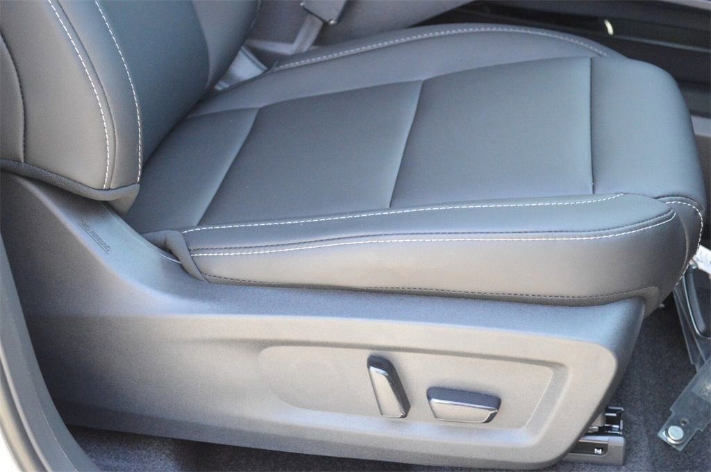 New 2025 Nissan Murano SL w/ Cargo Package image 20