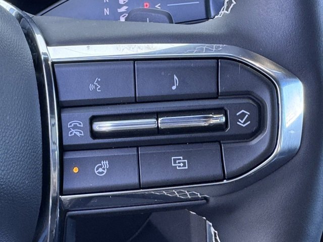 Used 2024 GMC Acadia Denali w/ Super Cruise Package image 25