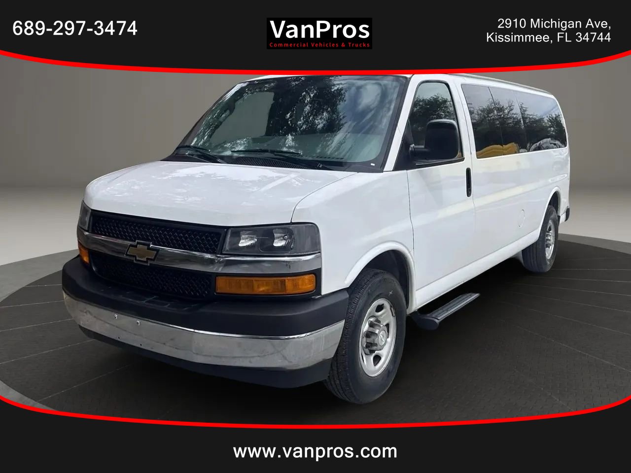 Used 2018 Chevrolet Express 3500 LT w/ LT Preferred Equipment Group RWD image 1