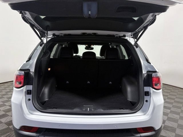 New 2026 Jeep Compass Limited AWD/4WD image 9