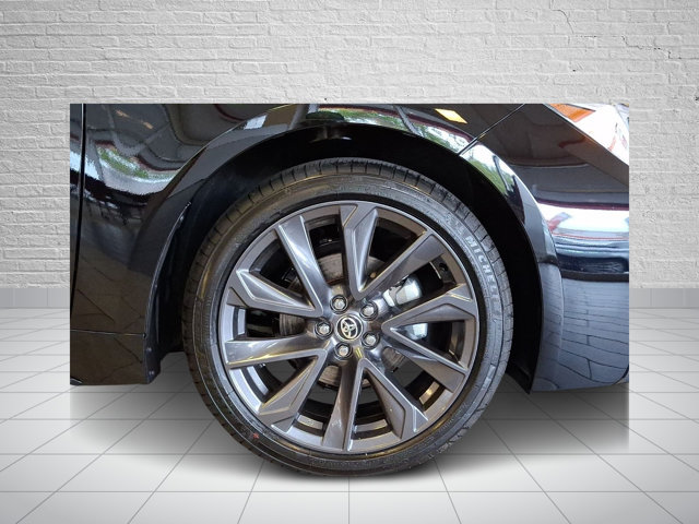 Used 2026 Toyota Corolla SE FWD image 7