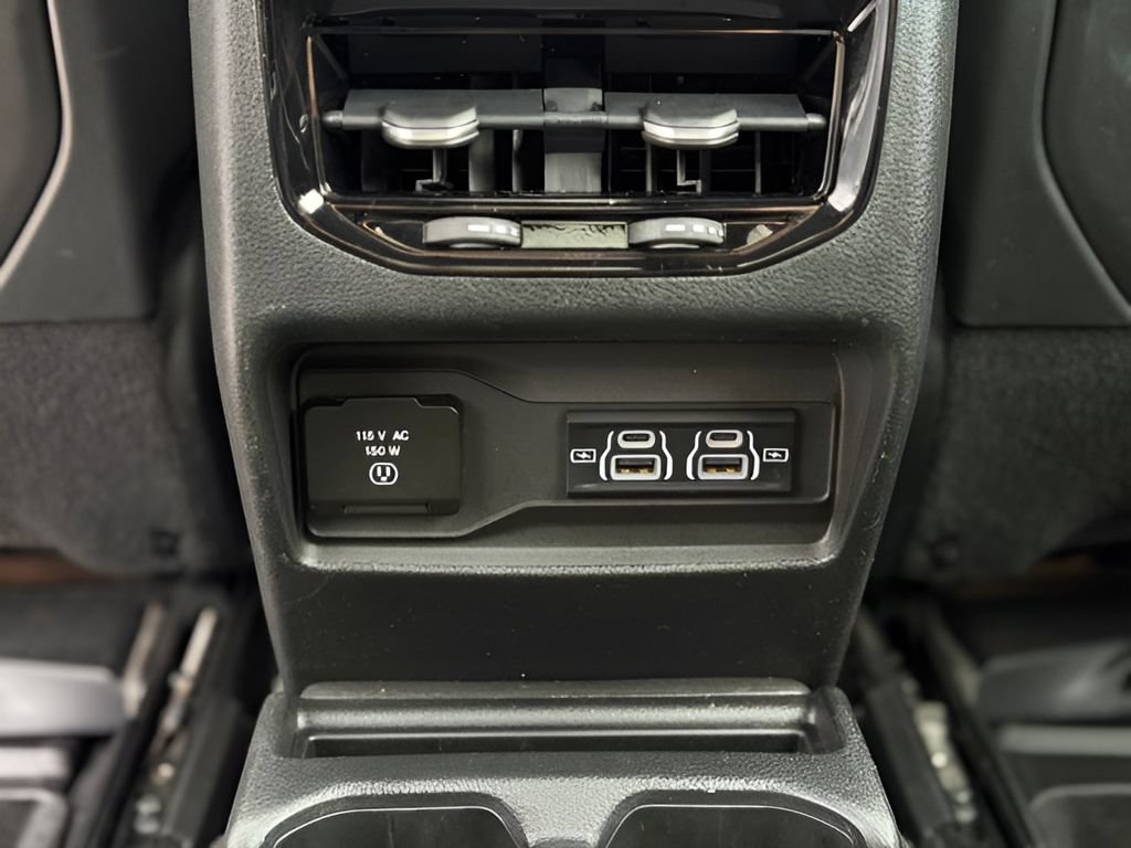Used 2022 Jeep Grand Cherokee L Laredo AWD/4WD image 52