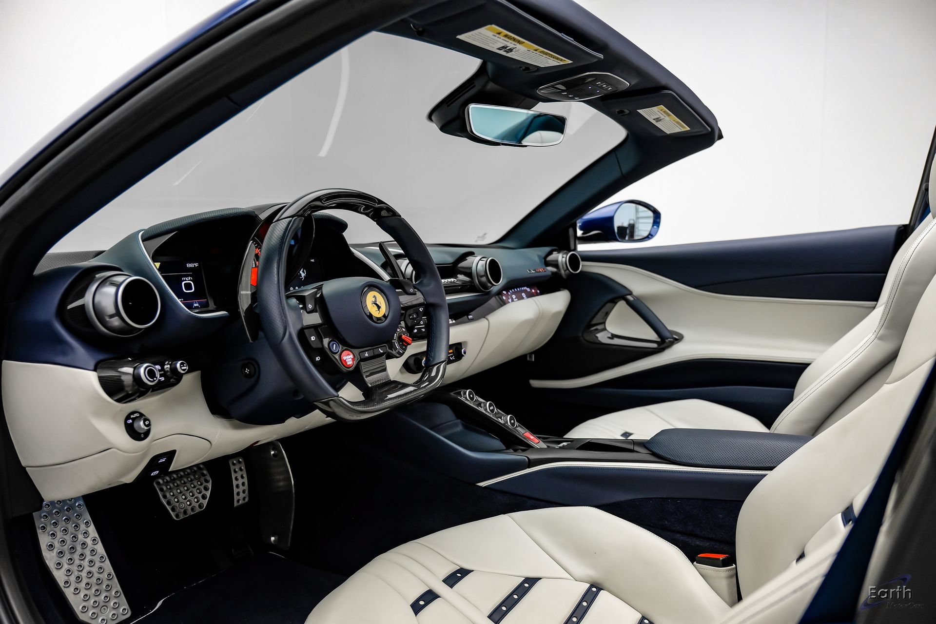Used 2022 Ferrari 812 GTS RWD image 44