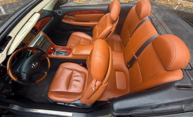 Used 2002 Lexus SC 430 Convertible RWD image 39