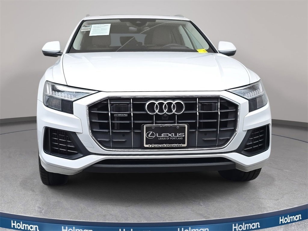 Used 2023 Audi Q8 Prestige w/ Prestige Package image 3