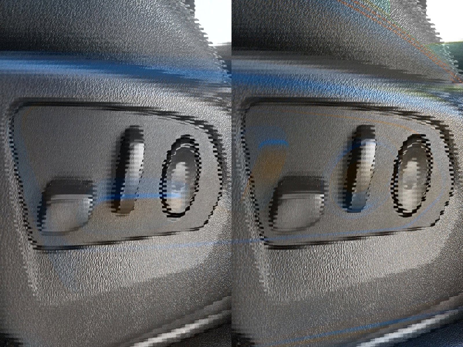 Used 2024 GMC Sierra 1500 AT4 w/ Technology Package image 14