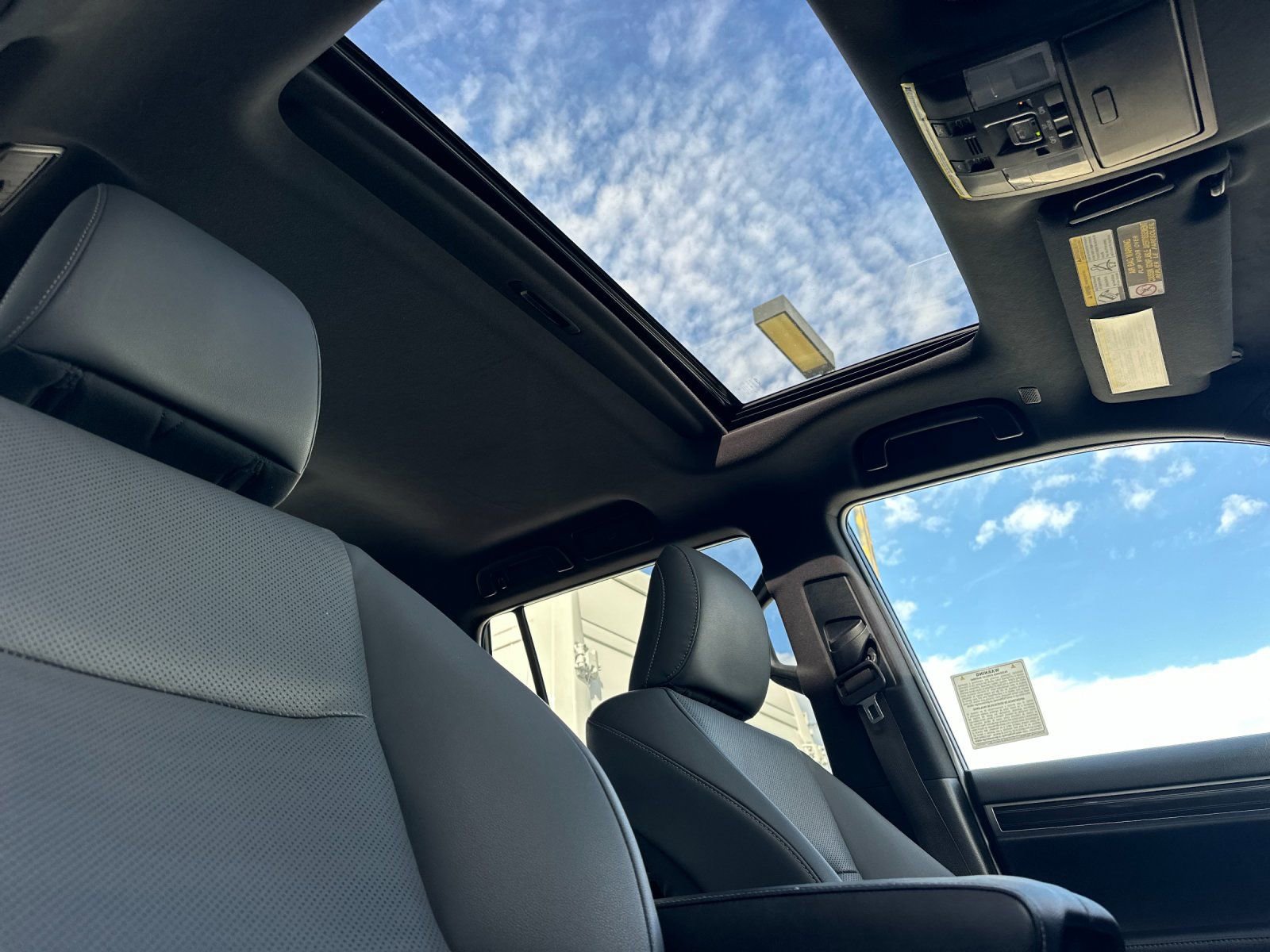 Used 2023 Lexus GX 460 Premium w/ Premium Package AWD/4WD image 20