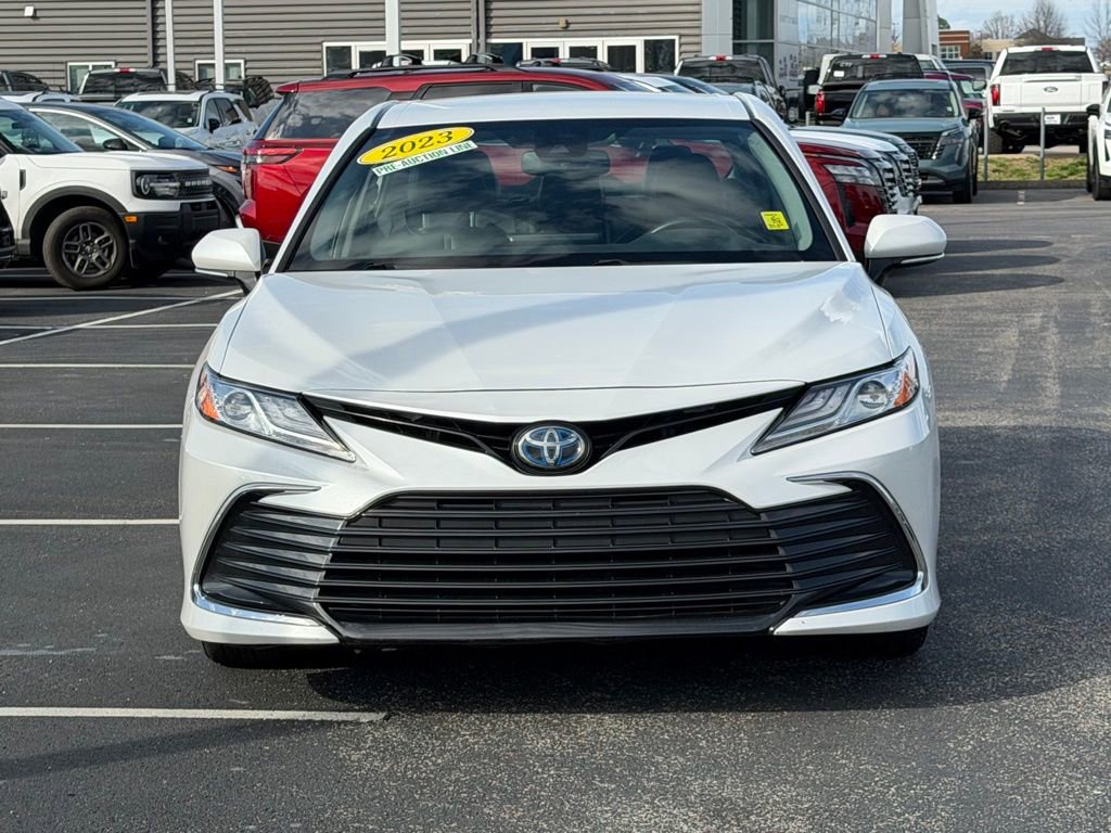 Used 2023 Toyota Camry XLE image 9