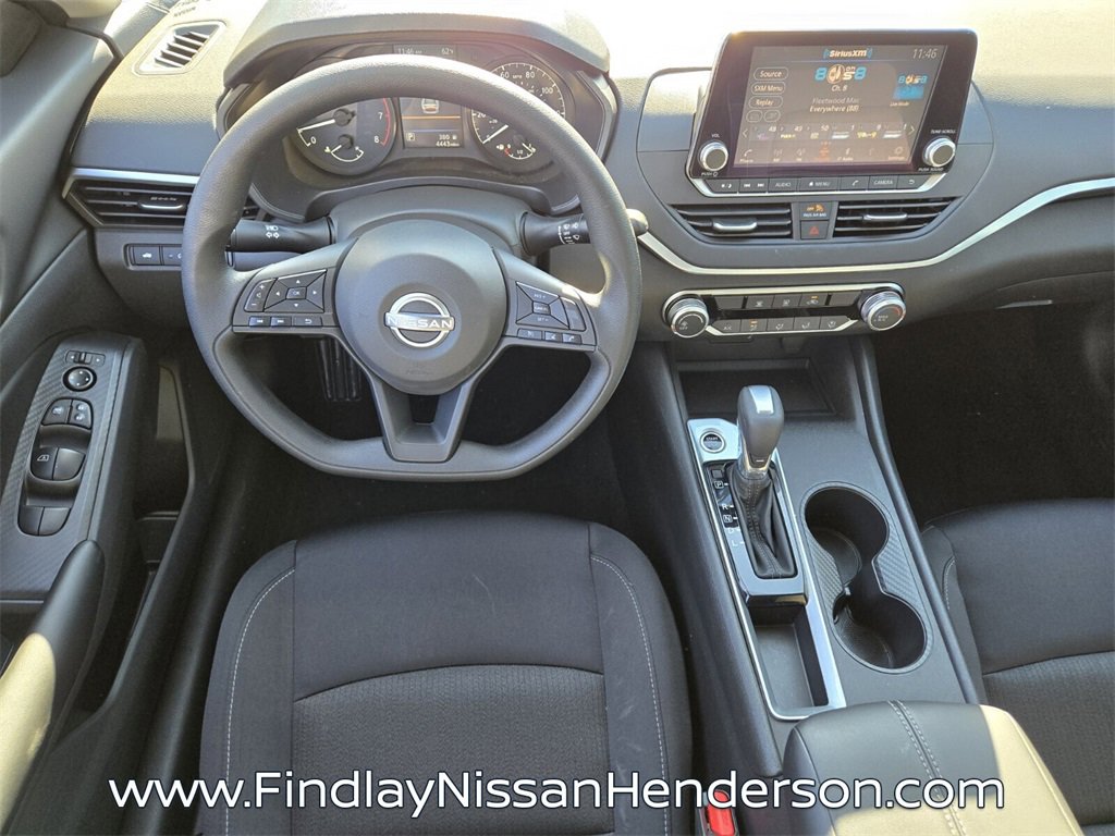 Used 2025 Nissan Altima 2.5 S image 13