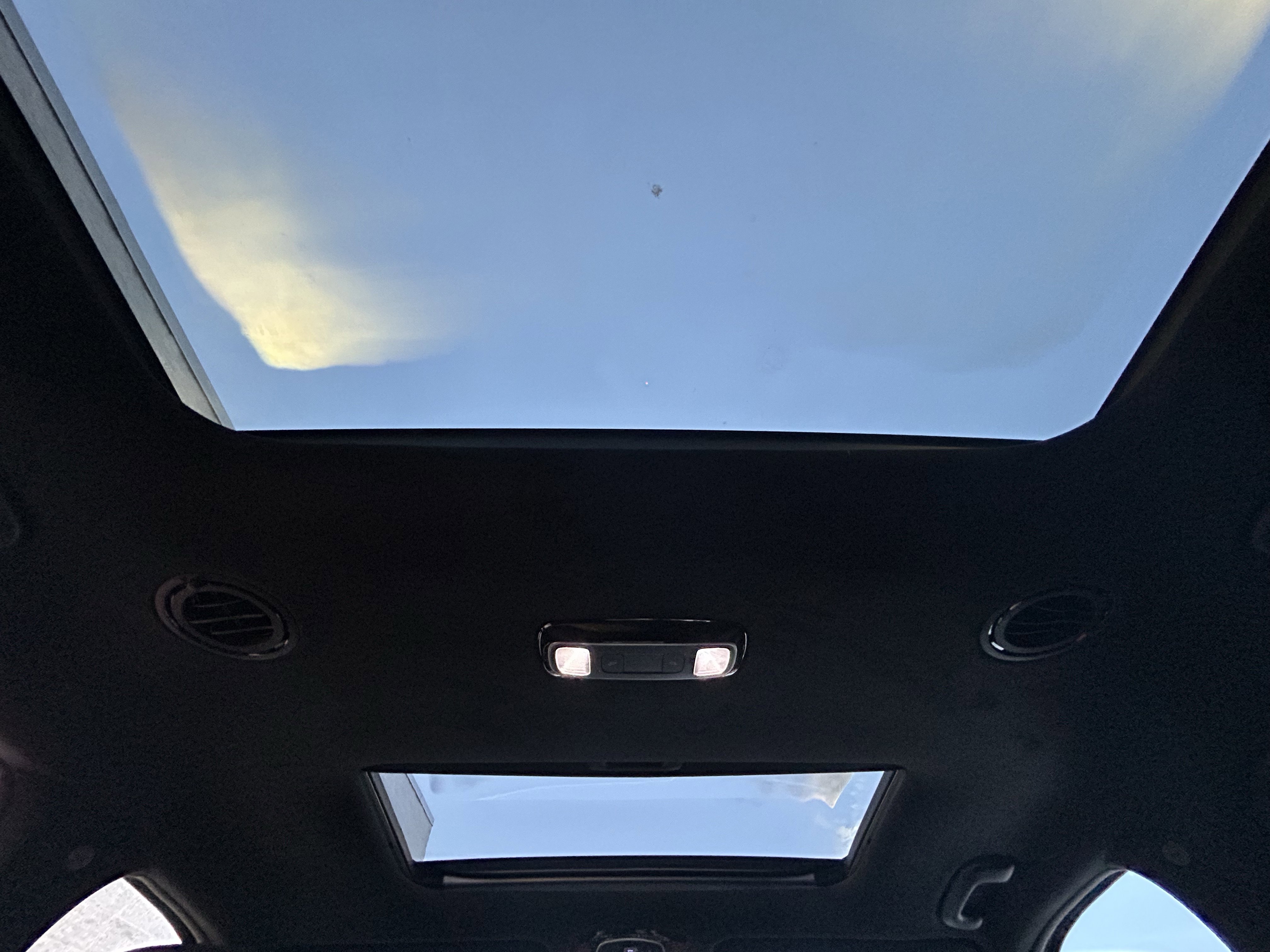 Used 2023 Hyundai Palisade Calligraphy image 19