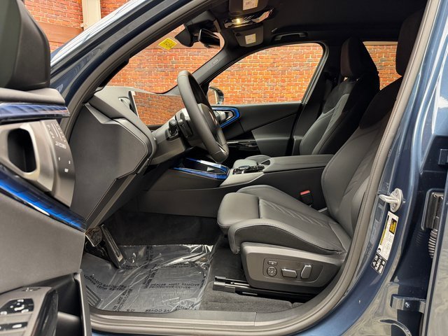 Used 2026 BMW X3 xDrive30 w/ M Sport Package image 22