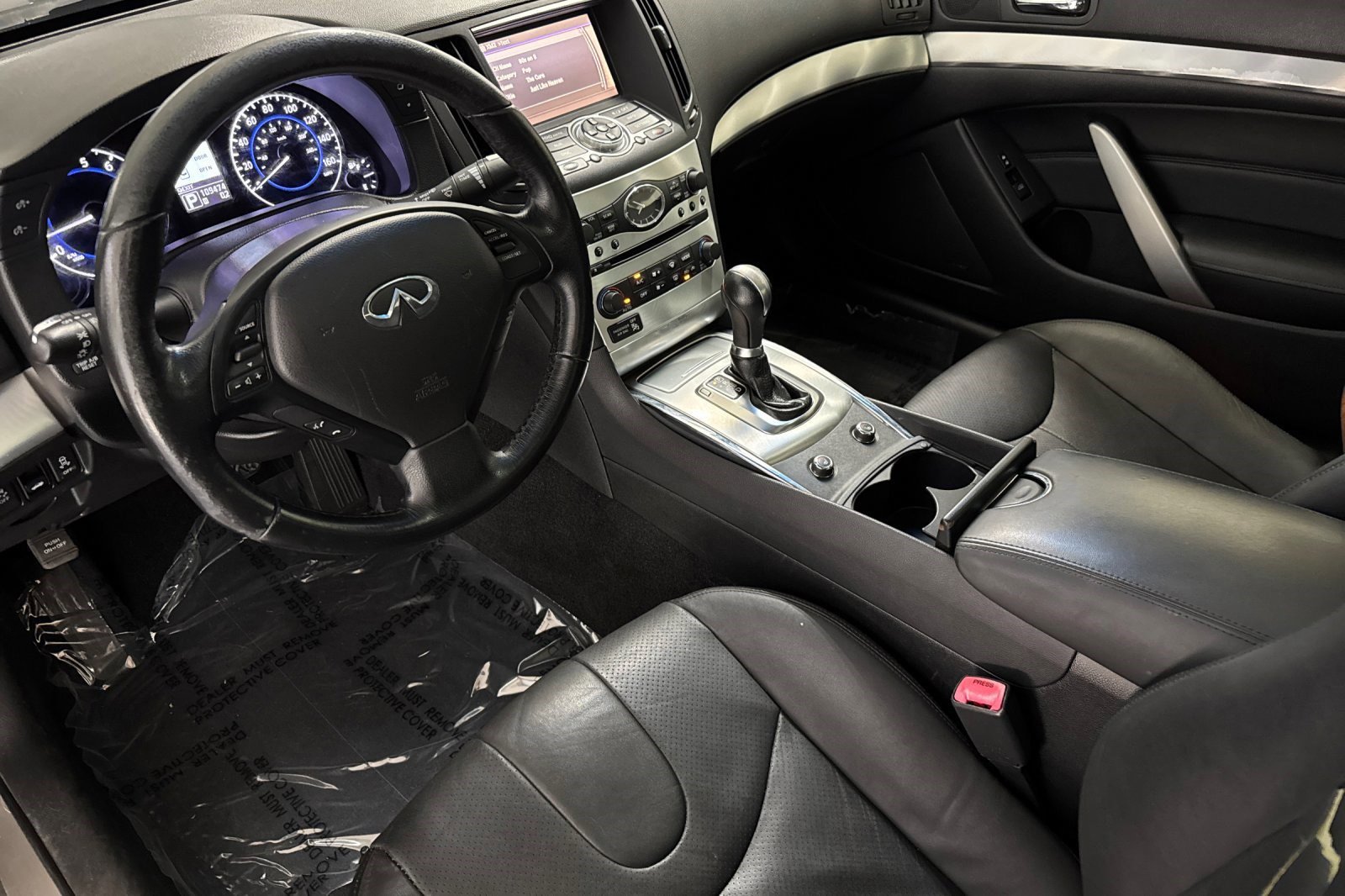 Used 2013 INFINITI G37 Journey w/ Premium Pkg image 4