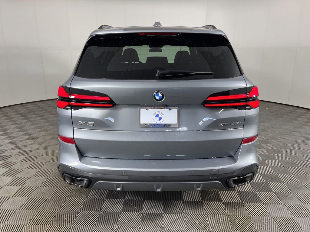 New 2026 BMW X5 xDrive40i image 3