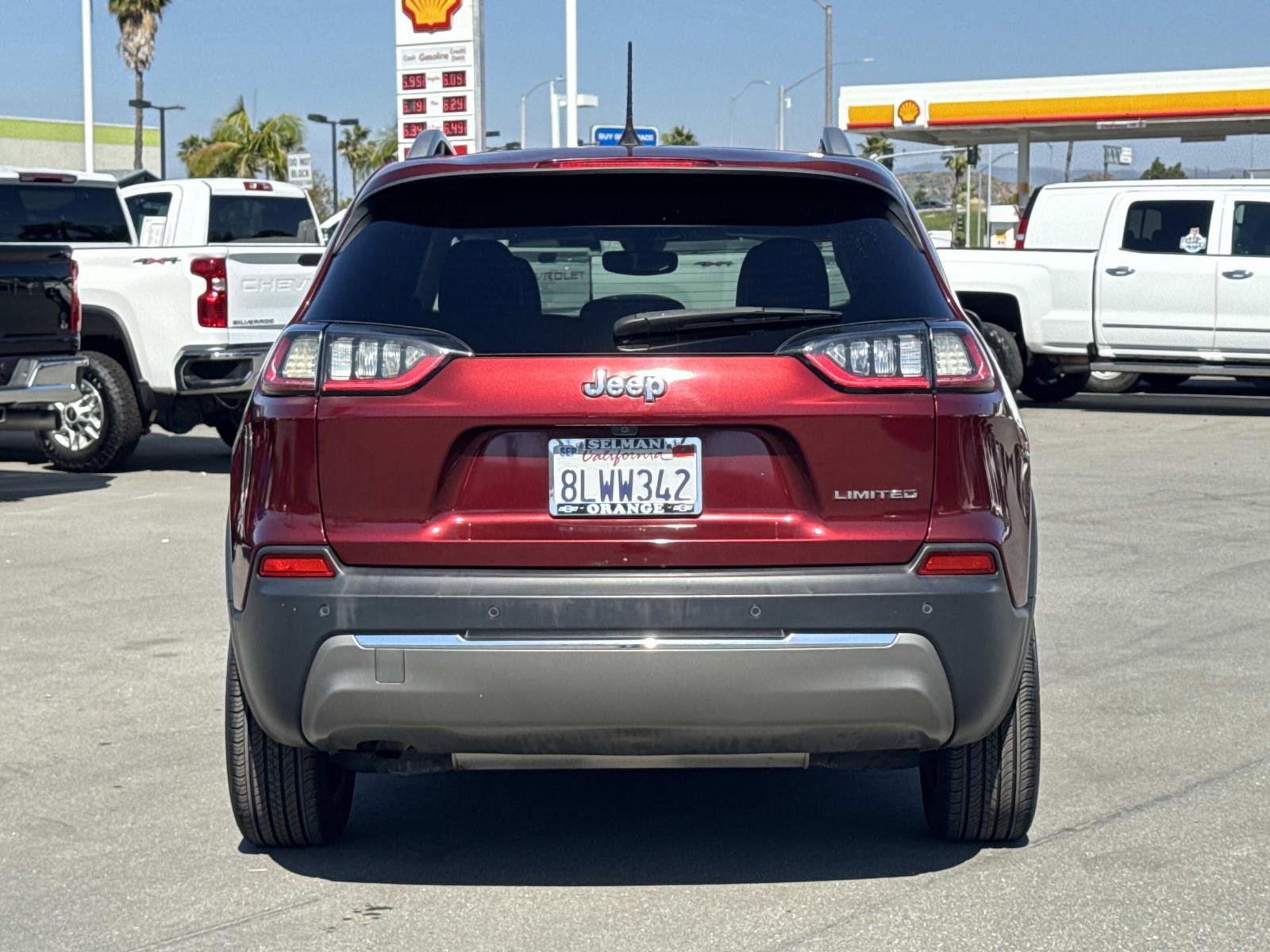 Used 2019 Jeep Cherokee Limited w/ Luxury Group image 6