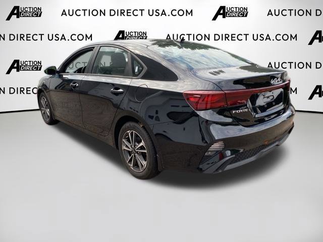 Used 2023 Kia Forte LXS FWD image 9
