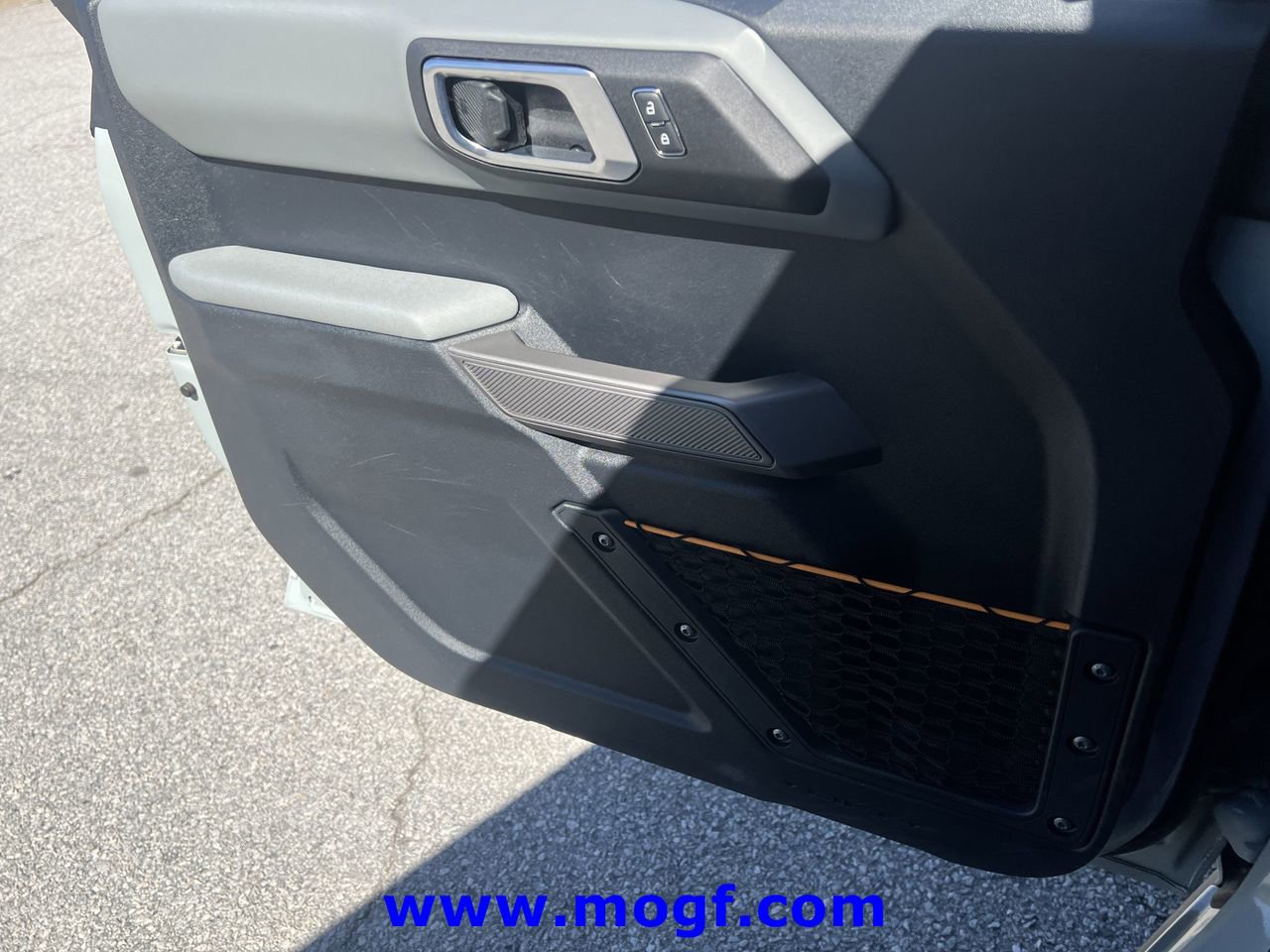 Used 2022 Ford Bronco Badlands image 19