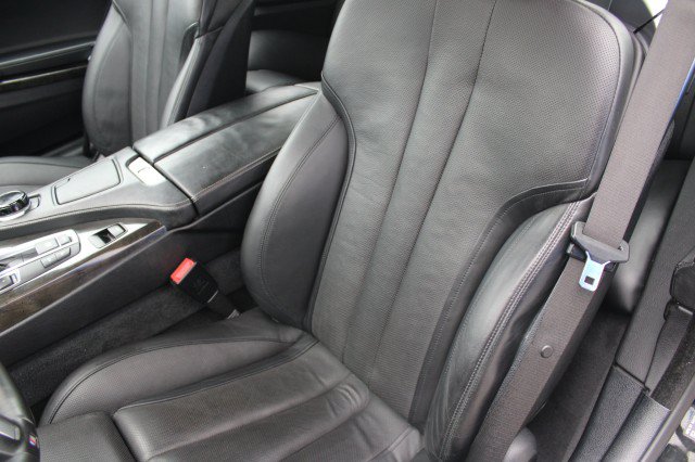 Used 2017 BMW 650i Convertible RWD image 16