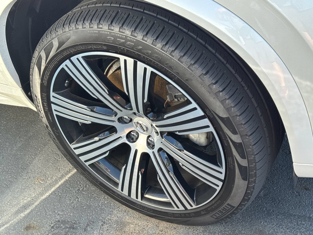 Used 2020 Volvo XC90 T6 Inscription w/ Protection Package Premier AWD/4WD image 9