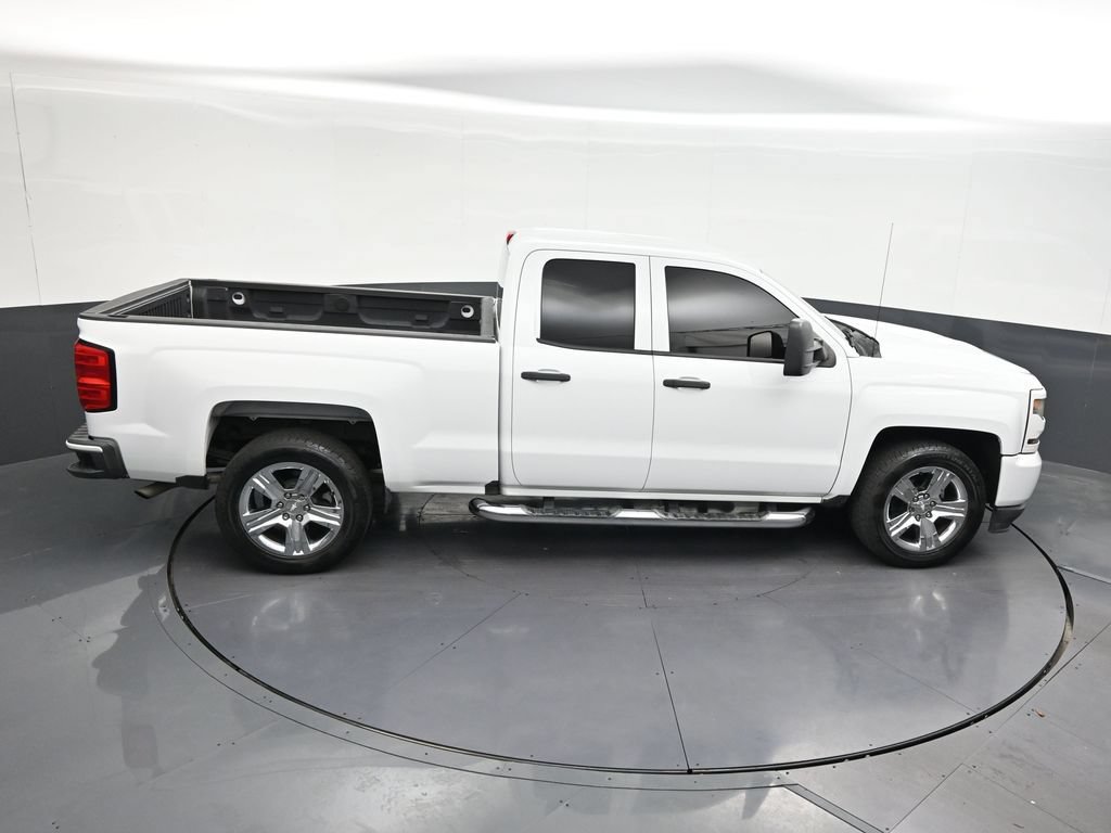 Used 2016 Chevrolet Silverado 1500 Custom w/ Custom Convenience Package RWD image 25